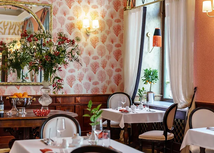 Luxe hotel: Hotel H15 Francuski Old Town - Destigo Hotels