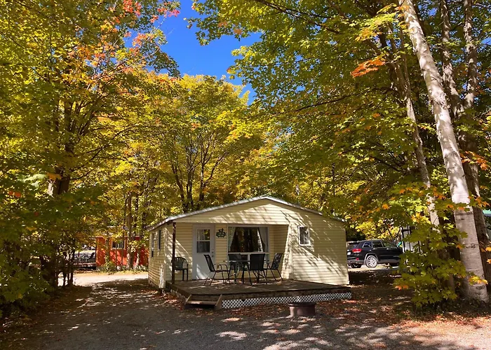 Vacation home: Camping Chalets Lac St-Augustin