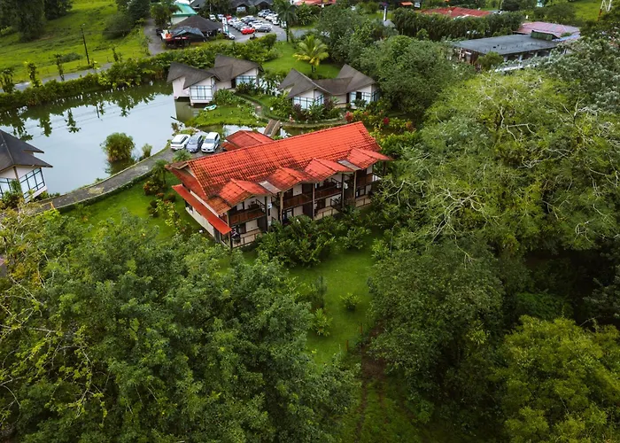 4 star hotel: Montana De Fuego Mountain Resort & Spa