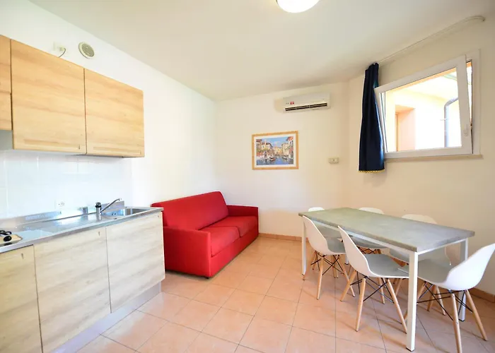 Hotel con tennis: Camping Bella Italia