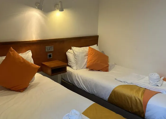 Hotel with view: Chase Hotel