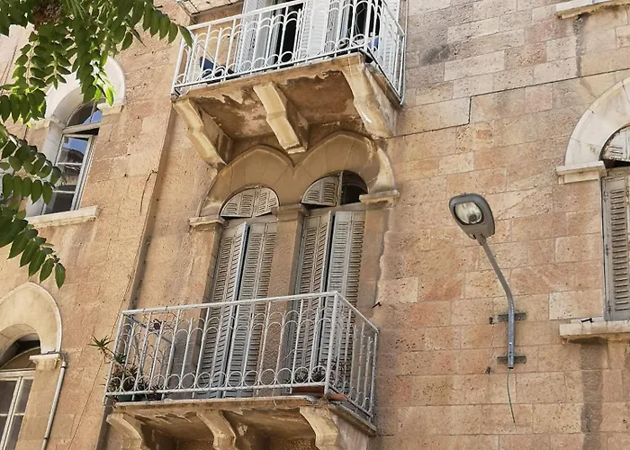 B&B only: Allenby2 And Moriya 5