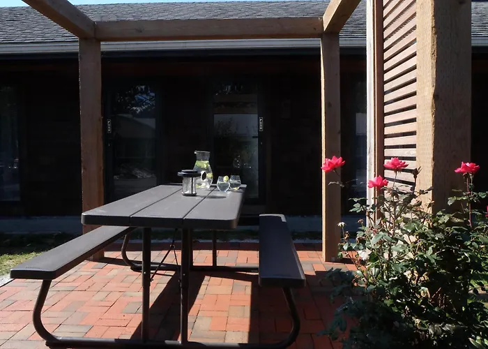 Motel: Cape Cod Veranda