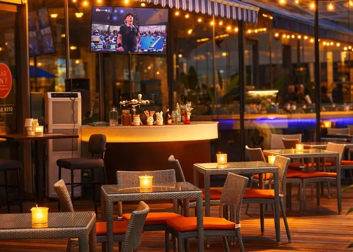 Casino hotel: Holiday Inn Express Singapore Katong By Ihg