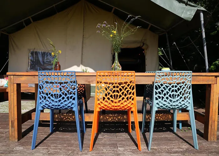 Eco-Camping De Helleborus, Yurt, Bell&Safari tent, Pipo, Caravans, Dorms&Units