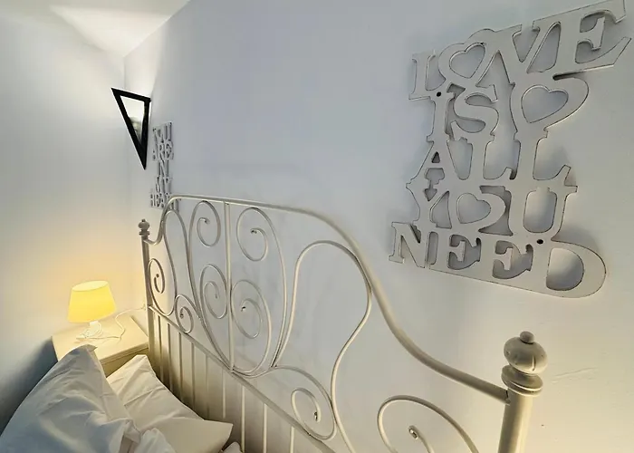 Apartamento AlquilaEasy Aloha Playa Benalmádena