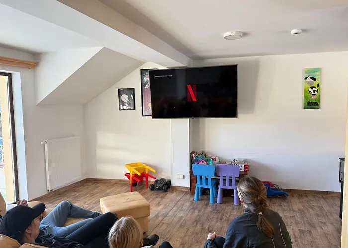 Resort: Willa Magnat