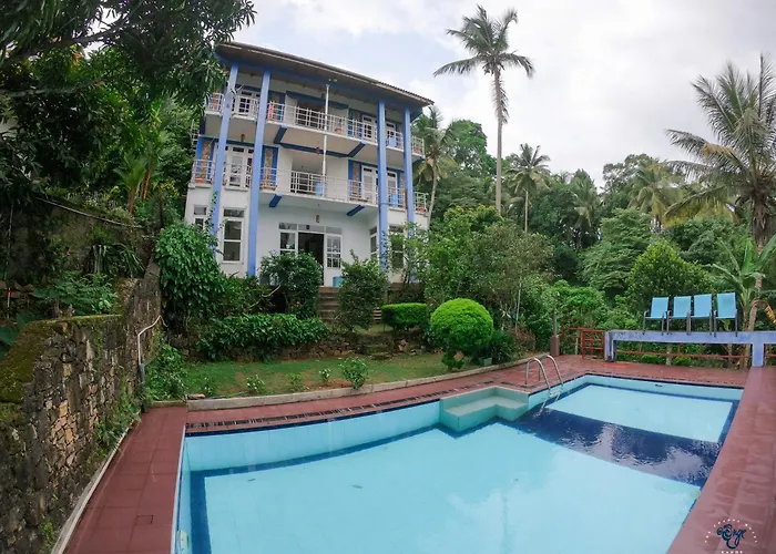 Guest house: The Change Hotel