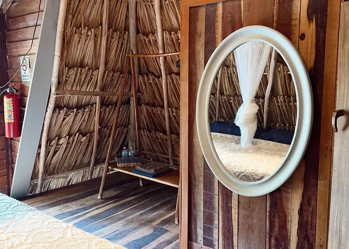 Chavez Eco Beach And Cabanas