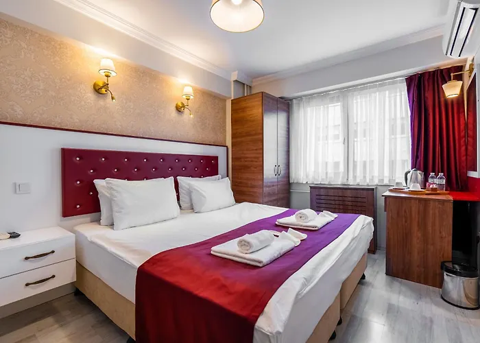 Cihangir Palace Hotel