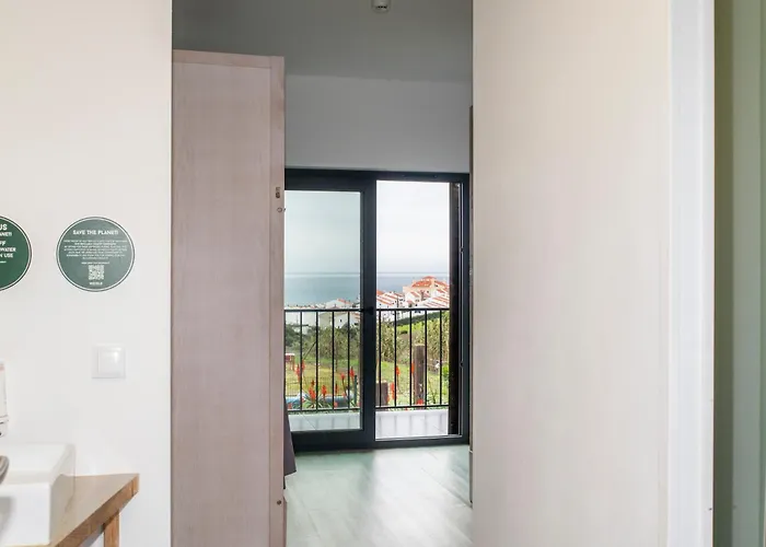 Wot Ericeira Surf Social