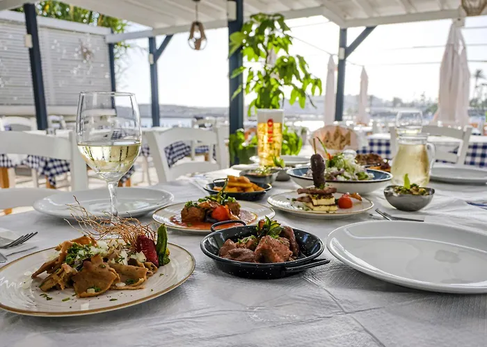 Hotel con piscina: Chrysomare Beach Hotel & Resort