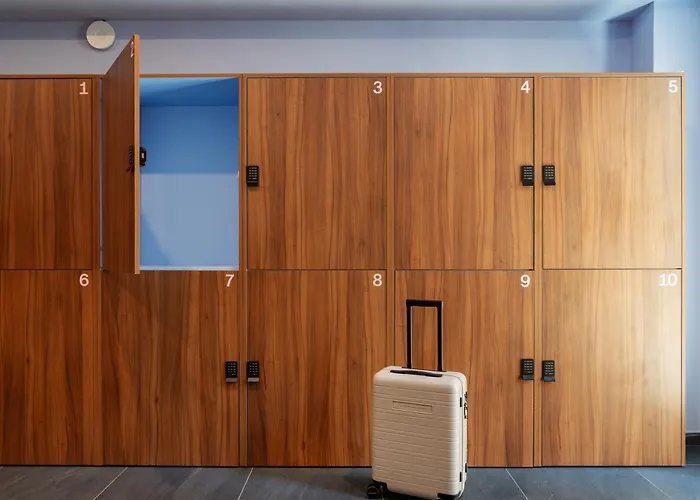 Albergo a parte: Milan Adore
