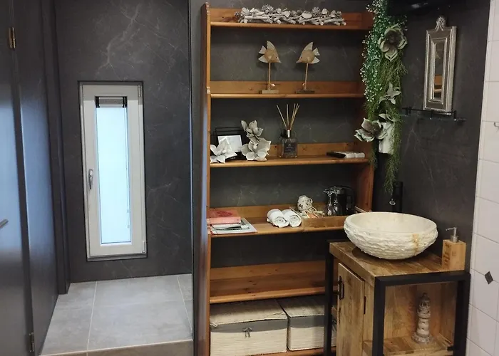 Familiehotel: Voormalige Gevangenis Cel bij B&B Gezond aan Zee - Toegang Wellnesstuin meerprijs