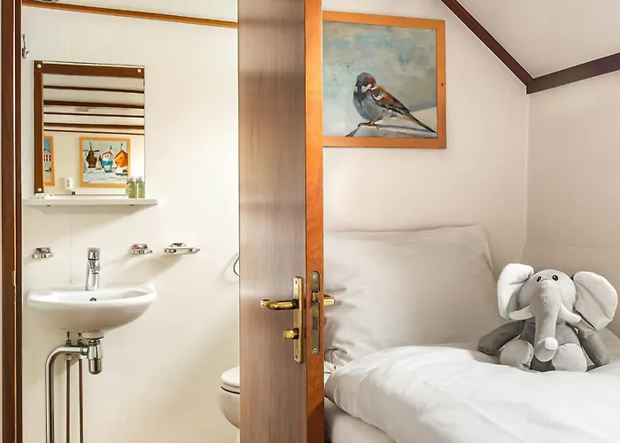 Hotel: hotelboat Sarah Groningen