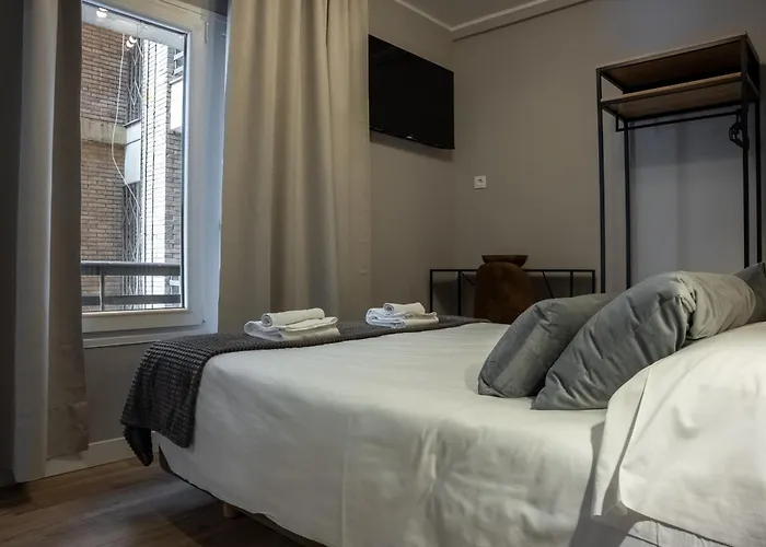 Hotel familiar: Casa Ollerias by ChicStays
