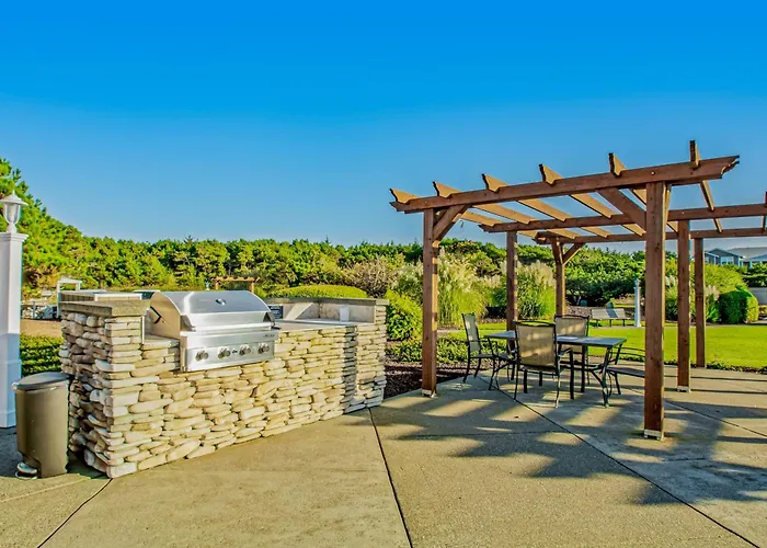 Seaside Condo In Westport
