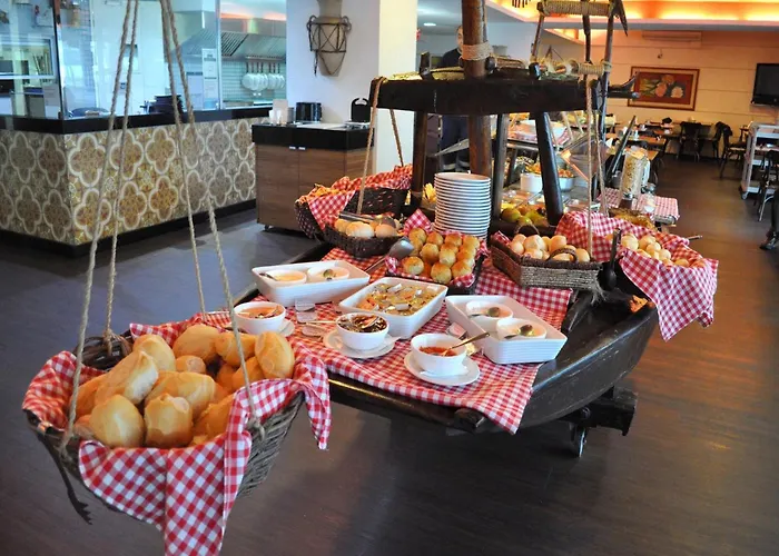 Hotel familiar: Holiday Inn Fortaleza By Ihg