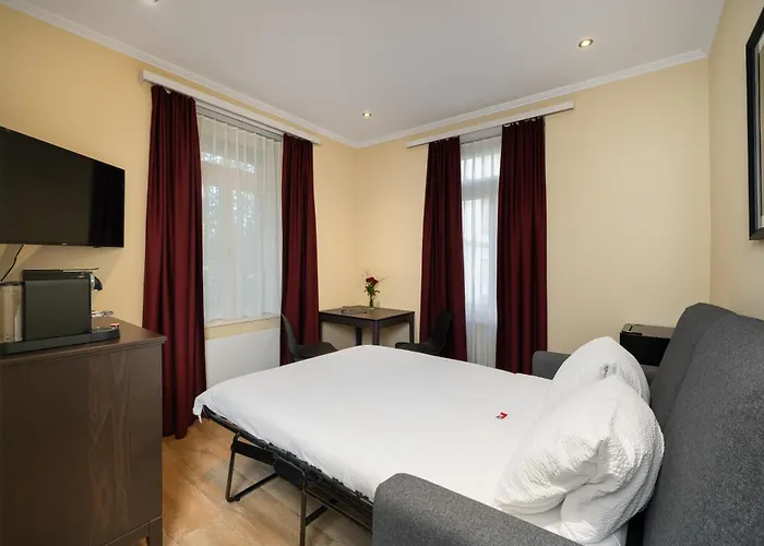 Golf hotel: Swiss Inn & Apartments