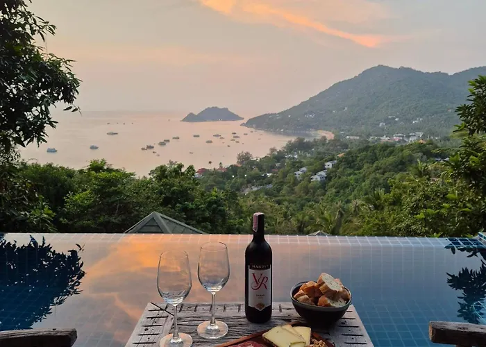 Private Villa: Koh Tao Heights Pool Villas