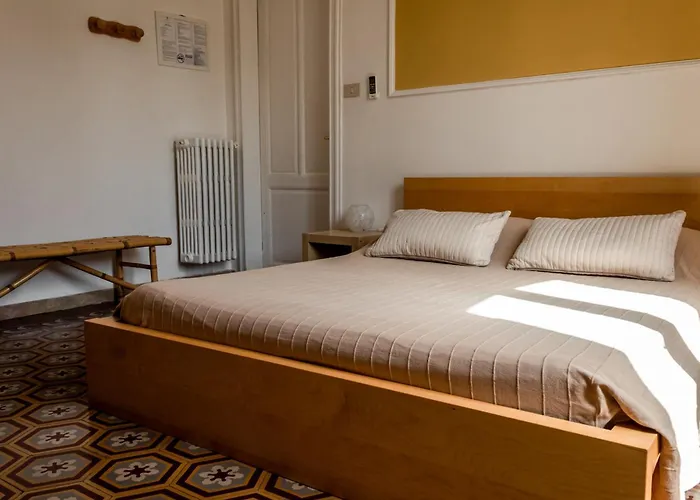 Albergo economico: Arena Alfieri B&B