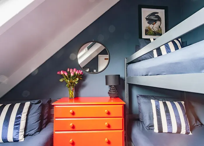 Smarties Guest House New Quay