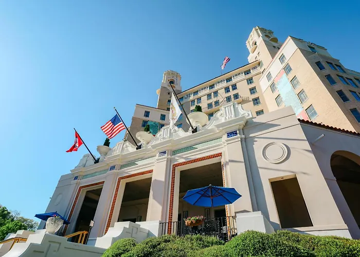 Cheap hotel: Arlington Resort Hotel & Spa