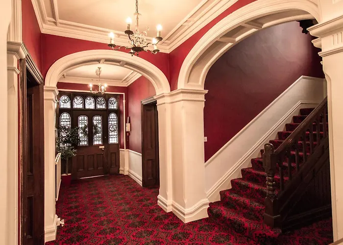 B&B only: Elim Bank Guest House