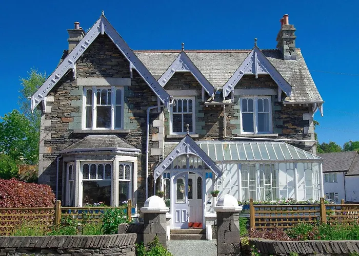 B&B only: Elim Bank Guest House