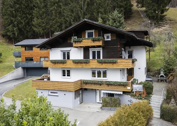 Haus Tisch