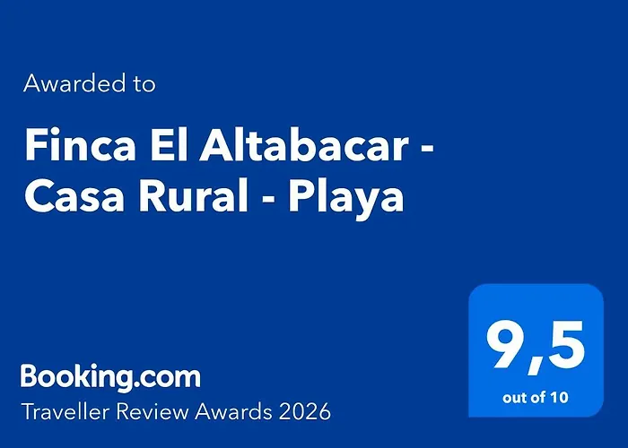 Casa rural Mijas. Cerca playa y montaña con jardín