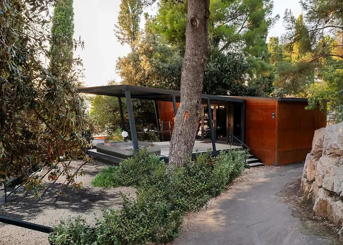 Porton Nature Hideouts