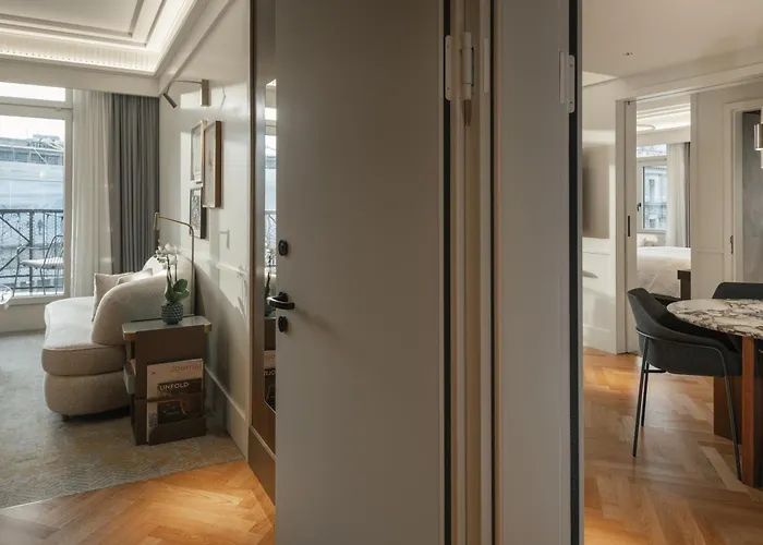 Mandarin Oriental Savoy