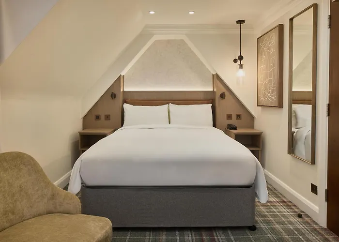 Radisson Blu Hotel, London Tottenham Court Road