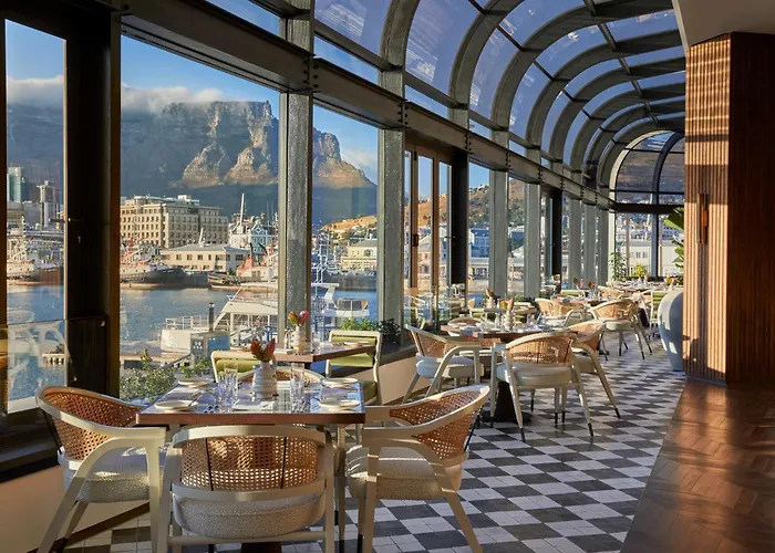 Luxury hotel only: Intercontinental Table Bay Cape Town By Ihg