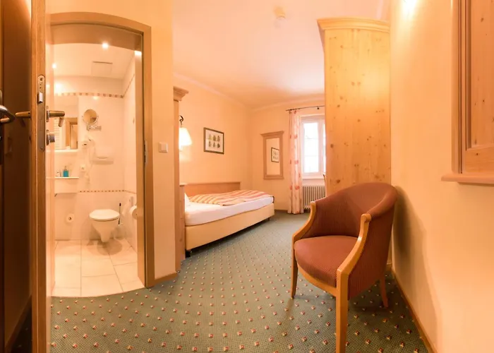 Hotel mit Aussicht: Grüner Baum Naturparkhotel&Schwarzwald-Restaurant