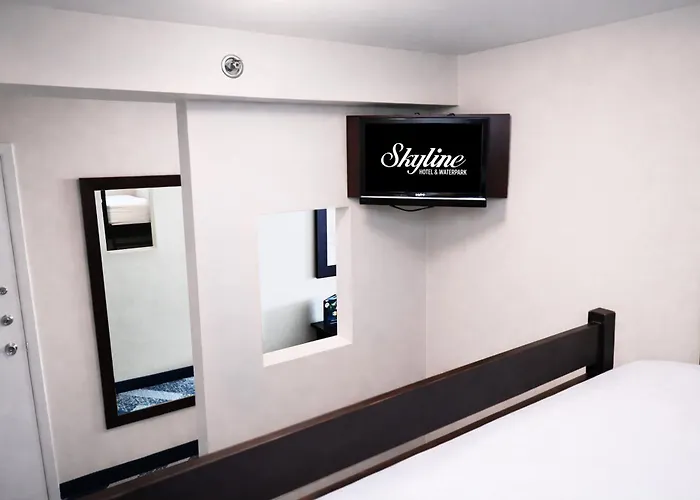 Skyline Hotel & Waterpark