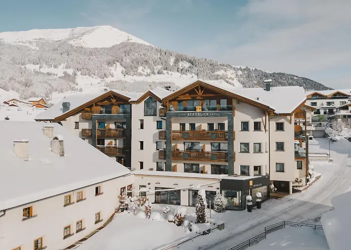 Ping Pong hotel: Hotel Bergblick 4 Sterne Superior