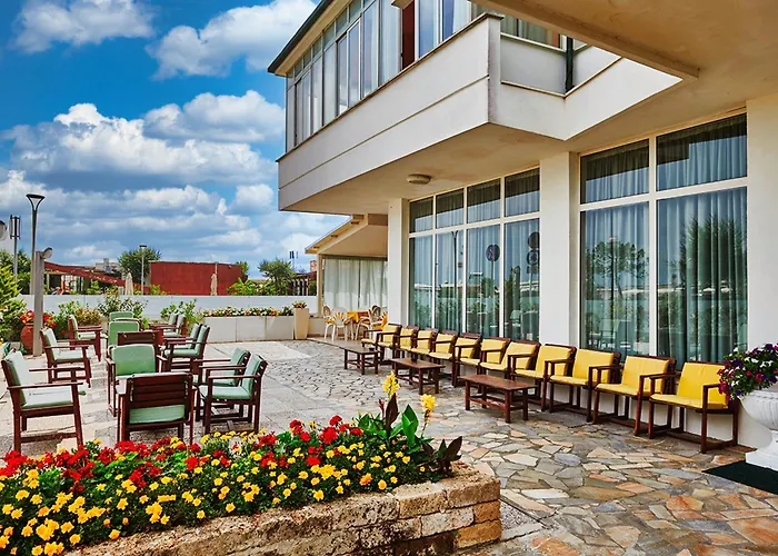 Caesar Bed And Breakfast