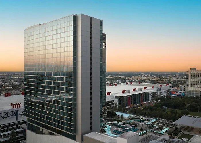 Hotel: Marriott Marquis Houston