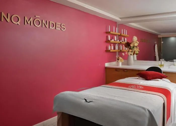 Jacuzzi hotel: Moevenpick Hotel Mansour Eddahbi Marrakech