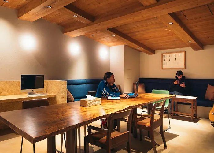 Nui. Hostel & Bar Lounge