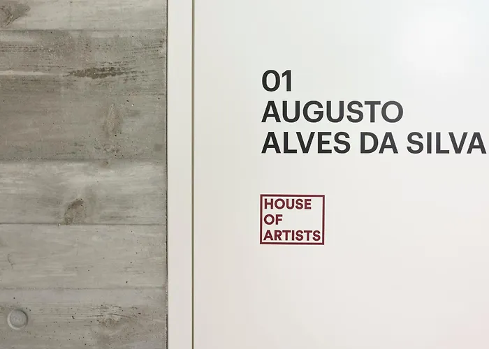 Hotel: House Of Artists