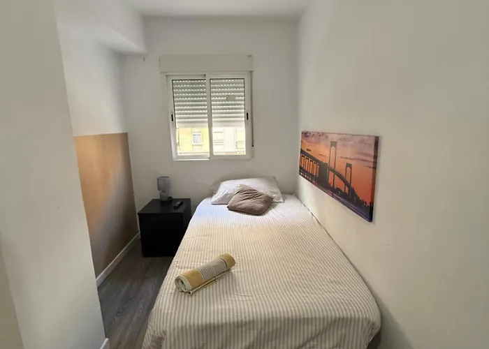 Avenue Rooms