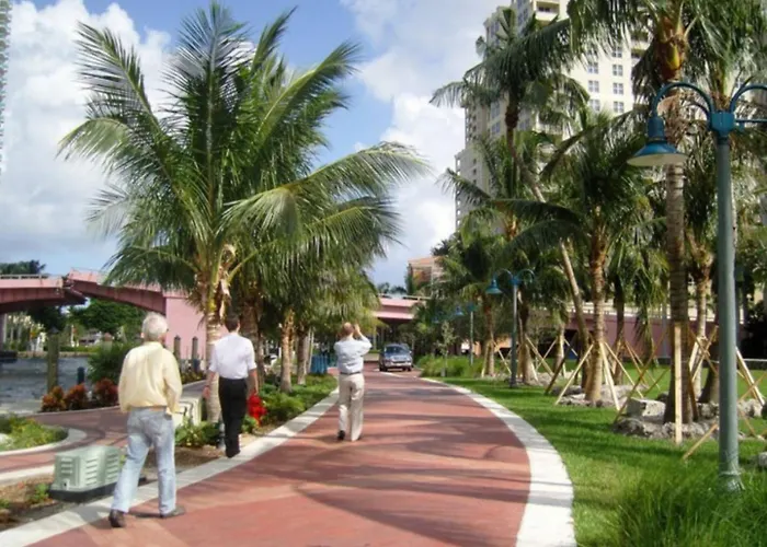 Vacation rental: Designer River View Apartments