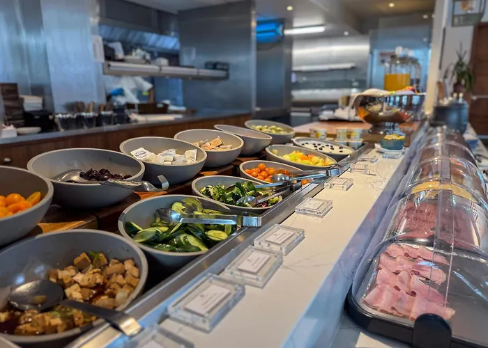 Jacuzzi hotel: Tower Suites By Blue Orchid