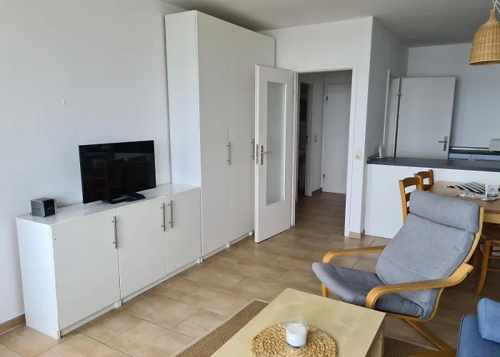 Ferienvermietung: Strandhotel Wohnung 48