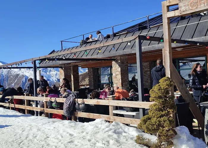 Hôtel de ski: Domaine Le Lanis Chambre d'hôtes avec pscine