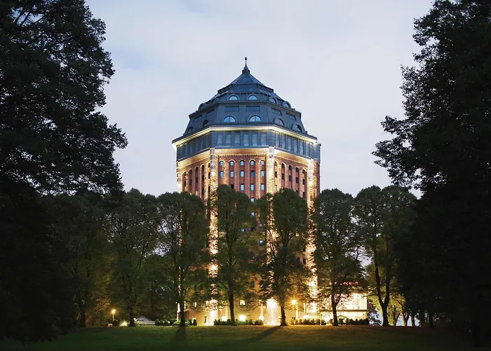 Hotel di lusso: Moevenpick Hotel Hamburg City