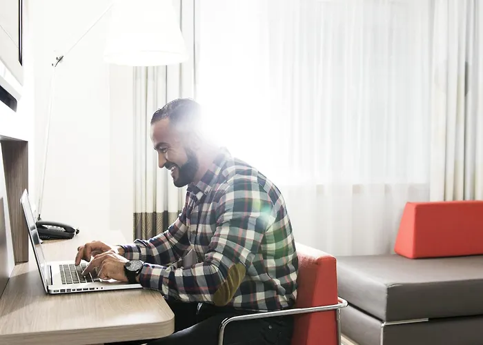 Pet Friendly hotel: Novotel Brussels City Centre